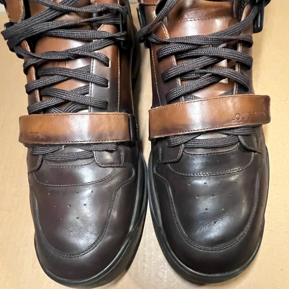 Authentic Louis Vuitton Men’s High Top Leather Sneakers size 12 - Picture 11 of 11
